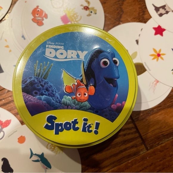 Finding Dory Spot It Card Game By Disney Pixar - Picture 3 of 4